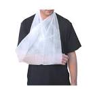 Echarpe triangulaire/1 - Conditionnement: lot de 10 contenant 10.0 unités